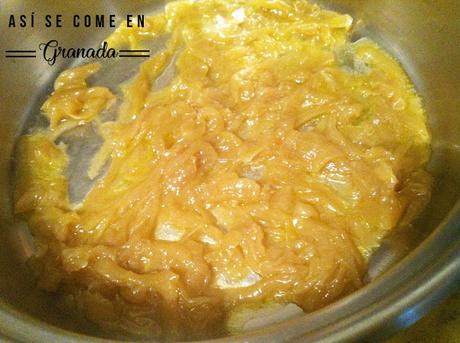 Queso empanado con salsa de membrillo. Juego de blogueros 2.0 Queso empanado con salsa de membrillo. Juego de blogueros 2.0