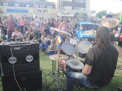 Domingo solidario y fierrero
