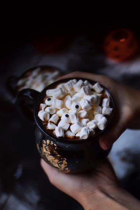 Chocolate Caliente con Butterscotch. Chocolate Caliente con Butterscotch.
