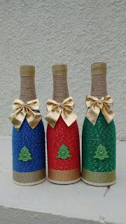 Aprende cómo decorar botellas navideñas con cuerda de henequén