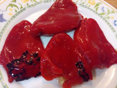 CARRILLADAS IBERICAS DE CERDO CON SALSA DE PIMIENTOS DEL PIQUILLO