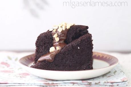 BUNDT CAKE DE CHOCOLATE Y CAFÉ [Y un poco de hambre]