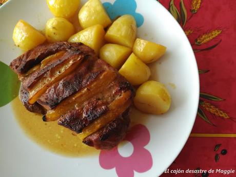 LOMO DE CERDO ASADO CON MANGO