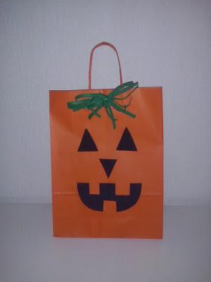 HALLOWEEN, REGALITOS PARA LOS AMIGOS