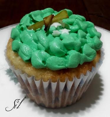 Y LA ESTRELLA ES LA MANZANA VERDE