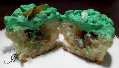 Y LA ESTRELLA ES LA MANZANA VERDE