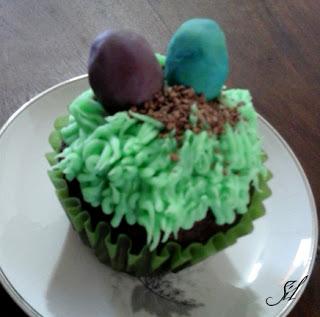 KIDS CUPCAKES DE DINOSAURIO