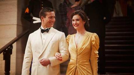 La función terapéutica de la escritura y la lectura – Crítica de “La Sociedad Literaria y el pastel de piel de patata” (2018)