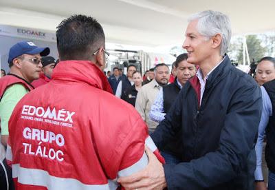 ENTREGA ALFREDO DEL MAZO EQUIPO PARA REDUCIR RIESGOS DE INUNDACIONES EN TEMPORADA DE LLUVIAS