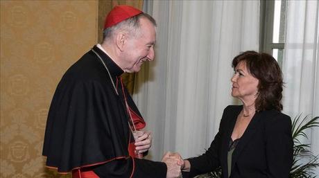 La “finezza” de la diplomacia vaticana y el Derecho Canónico, frente a la zafiedad de algunos políticos.