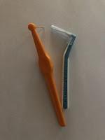 MUNDO APPLE - COMO LIMPIAR EL PUERTO LIGHTNING DEL IPHONE O IPAD