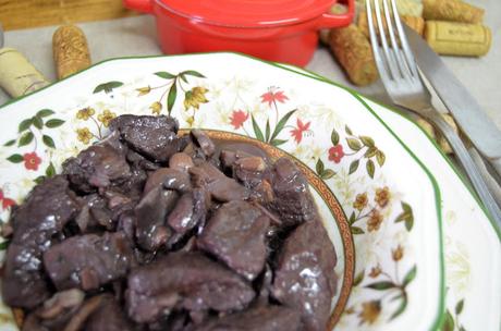 TERNERA CON SETAS AL VINO TINTO carrilleras de ternera al vino tinto con setas, ragout de ternera con setas al vino tinto, ternera con setas al vino tinto, ternera guisada, ternera al vino tinto, ternera en salsa, ternera estofada, las delicias de mayte,