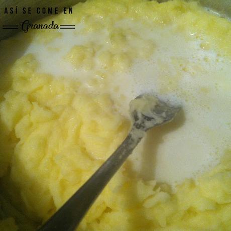 Puré de patatas al estilo de Robuchon Puré de patatas al estilo de Robuchon