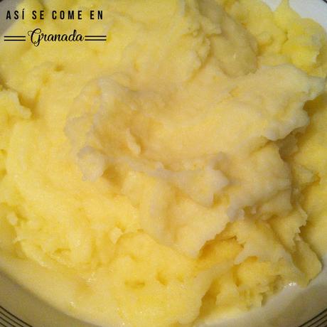 Puré de patatas al estilo de Robuchon Puré de patatas al estilo de Robuchon