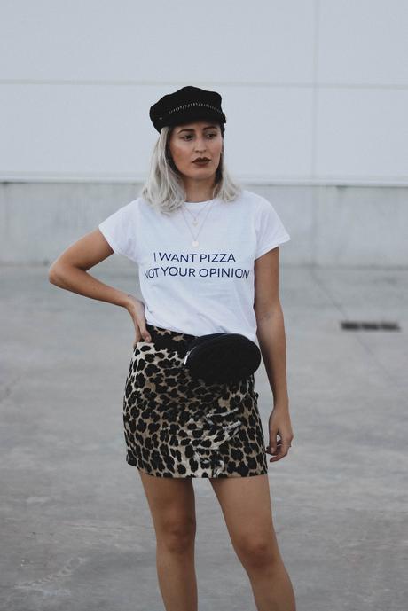 LEOPARD SKIRT & BLACK SNEAKERS