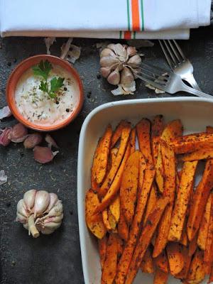 Chips de boniatos especiados asados en horno