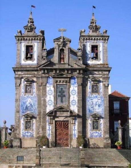 Oporto una ciudad de contrastes en el oeste de Europa