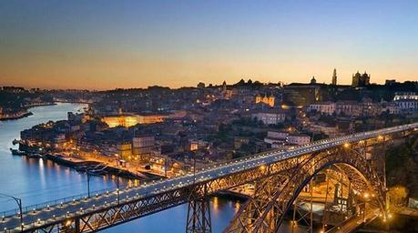 Oporto una ciudad de contrastes en el oeste de Europa