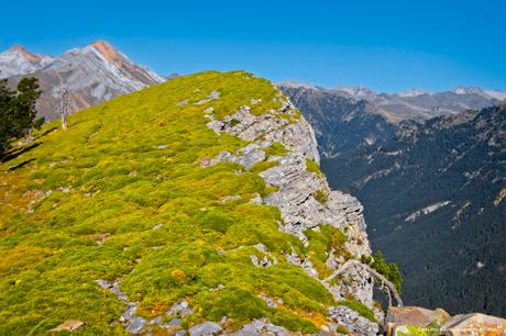 Picos del Oeste Asómate a las grandiosas vistas desde los Miradores del Parque Nacional de Ordesa y Monte Perdido
