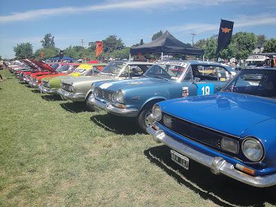 Sol, autos, motos y público en Los Cardales Sol, autos, motos y público en Los Cardales