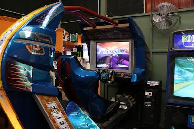 «Lo que más me gusta es ver a los más pequeños preguntar por Pacman o Donkey Kong». Hablamos con Eduardo Álvarez, entusiasta del retro y los videojuegos y organizador de RetroSevilla «Lo que más me gusta es ver a los más pequeños preguntar por Pacman o Donkey Kong». Hablamos con Eduardo Álvarez, entusiasta del retro y los videojuegos y organizador de RetroSevilla