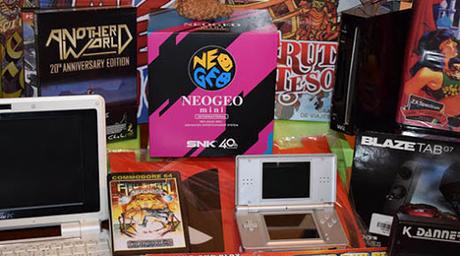 Atracón de los buenos en la RetroCesta navideña de este año: ¡videojuegos, consolas, películas, juegos de mesa...! Atracón de los buenos en la RetroCesta navideña de este año: ¡videojuegos, consolas, películas, juegos de mesa...!