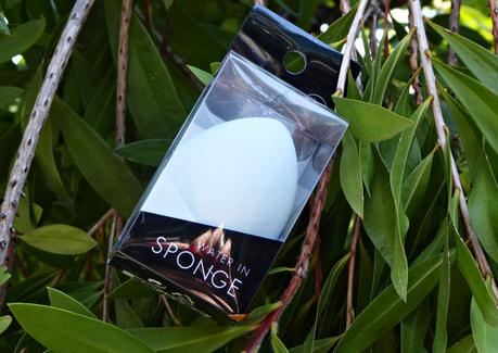 La esponja de maquillaje de Missha: Water in sponge (cosmética coreana)