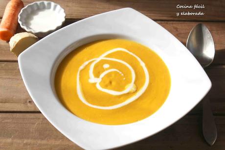 CREMA DE ZANAHORIA, JENGIBRE Y LECHE DE COCO CREMA DE ZANAHORIA, JENGIBRE Y LECHE DE COCO