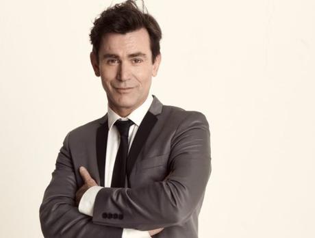 Stand Up Comedy y una obra de teatro son de la Cartelera de Primavera de Café Palermo