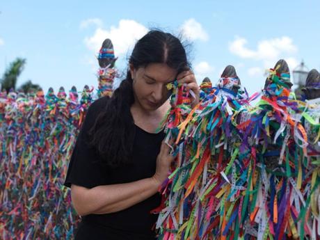 Marina Abramovic revela su proceso creativo en El espacio intermedio por Film&Arts el 11 de Noviembre