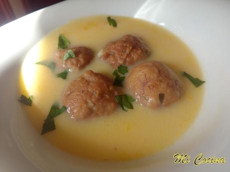 SOPA DE ALBONDIGAS DE BACALAO (DE LA ABUELA ENCARNACIÓN)