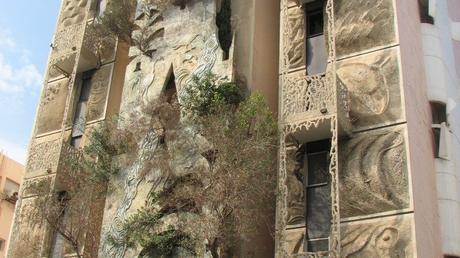 Parte trasera. Foto vía attractions-in-israel.com. 6 edificaciones que lo harán mirar dos veces … o tres