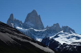 SENDERISMO EN EL CHALTÉN: DE LA LAGUNA TORRE A LA LAGUNA DE LOS TRES POR LAS LAGUNAS MADRE E HIJA