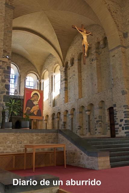 Valonia. La región del centro: los ascensores de barcos y la colegiata de Nivelles