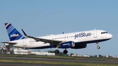 Aerolínea de EEUU JetBlue inaugura vuelo directo Boston-La Habana