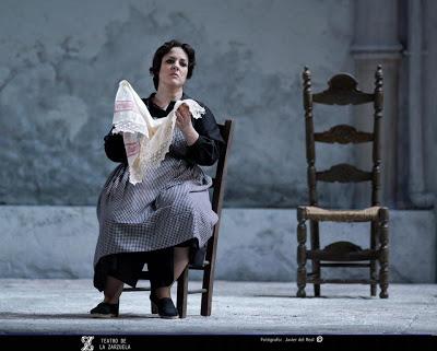 La Casa De Bernarda Alba, Versión Operística Del Drama Lorquiano.