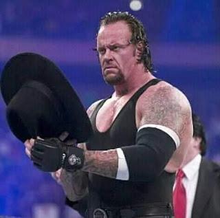 The undertaker deja un mensaje a patriótico a su país