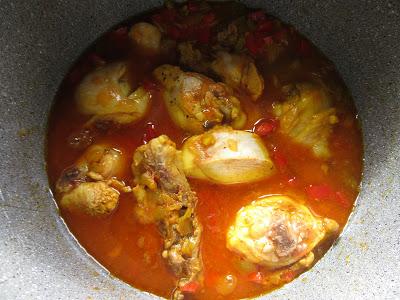 pollo guisado Arroz con pollo al curry olla GM