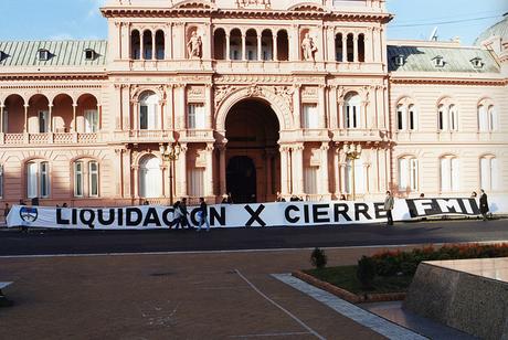 Llega La Criatura, contracumbre cultural frente al G20, entrevistamos a los “criadores”