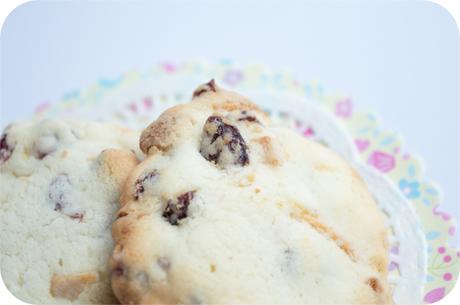 Galletas de arandanos y chocolate blanco