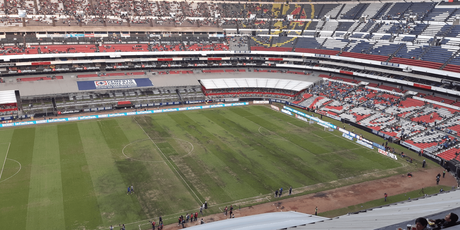 Jugadores de Rams y Chiefs consideran no jugar en el Estadio Azteca