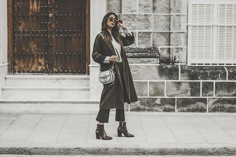 botines de serpiente