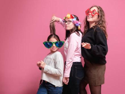 pelucas baratas y accesorios