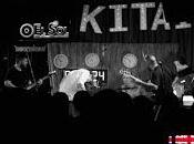 Kitai horas Sala Sol, Titanes estilo