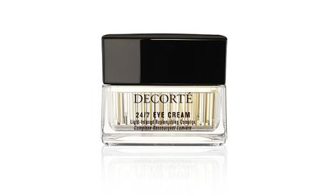 El Poder Regenerador de Decorté VI-Fusion la Línea de Tratamiento Favorita de Kate Moss