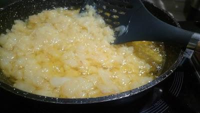 TORTILLA DE PATATAS Y BACALAO