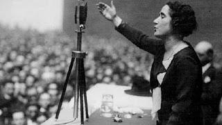 Clara Campoamor en Mujeres Malditas