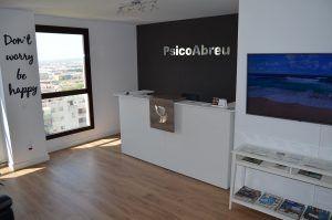 Psicólogos Málaga PsicoAbreu reafirma su liderazgo como centro de psicología de referencia en Málaga Psicólogos Málaga PsicoAbreu reafirma su liderazgo como centro de psicología de referencia en Málaga