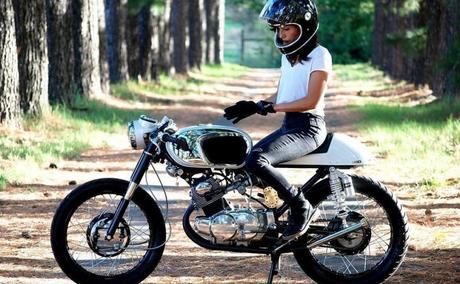 @kimchi_dreams21 on her 1964 Honda CB160 📷 by @justdriveix