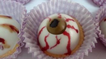 Receta de Halloween: ojos sangrientos